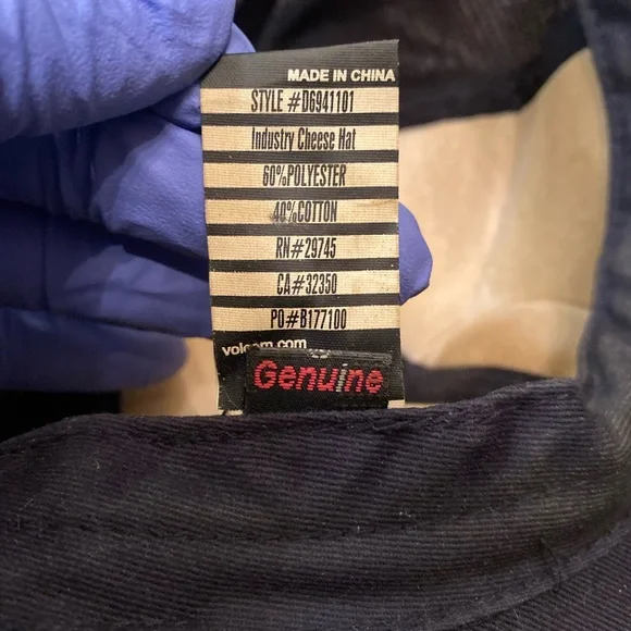 Volcom Snap-back - Picture 4 of 4